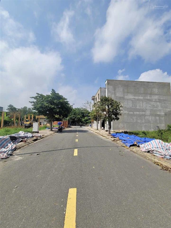 Giảm sâu 200 triệu chỉ 870 triệu lô đất duy nhất phường bến cát, tp hcm gần chợ sổ sẵn xây