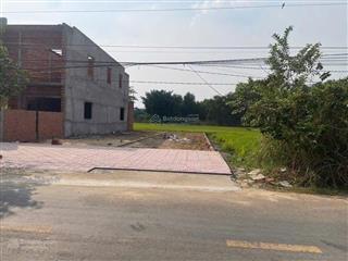 Bán trả nợ, mặt tiền chùa tháp  đt 825, dt 5x28m full thổ cư, shr