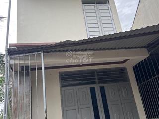 Bán nhà 2 tầng 55m2 mai đình, sóc sơn  khu vực sầm uất  ô tô đỗ cửa