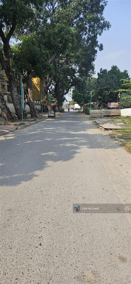 Đất vàng 81m2 thị trấn chi đông  ô tô 5 chỗ đậu cửa  gần mê linh plaza