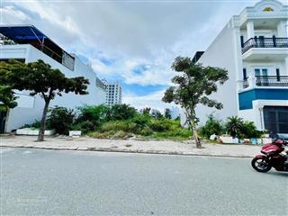 Cắt lỗ chỉ 1 lô  ngay mt lê duẩn 2 tỷ 220shr 155m² gần vincom long thành sầm uất !