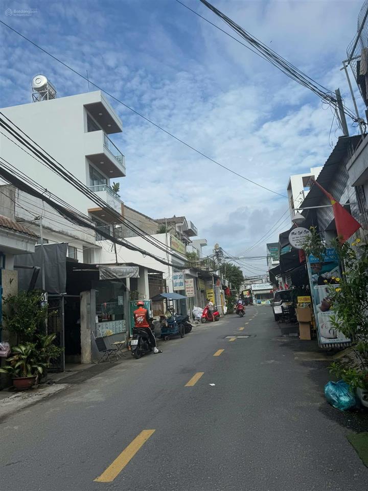 Bán nhà riêng tại trung mỹ tây 19, 8,65 tỷ, 71,7m2, giá ưu đãi