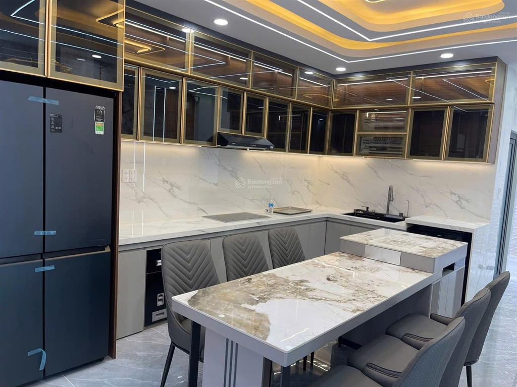 Bán nhà riêng tại trung mỹ tây 19, 8,65 tỷ, 71,7m2, giá ưu đãi