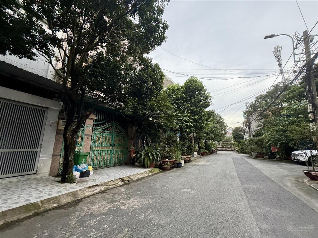 Đất ngang 5m, đối diện công viên, đường thông xe tải, ngay hoàng diệu 2, kdc khép kín