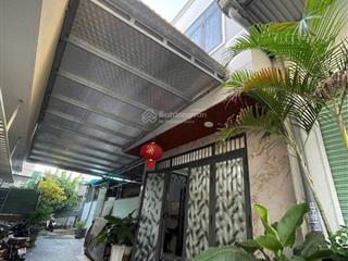 Bán cắt lỗ 300tr nhà đang cho thuê 14tr/1thang ngang 6 dài 19m sổ hồng riêng gần chợ đệm bình chánh