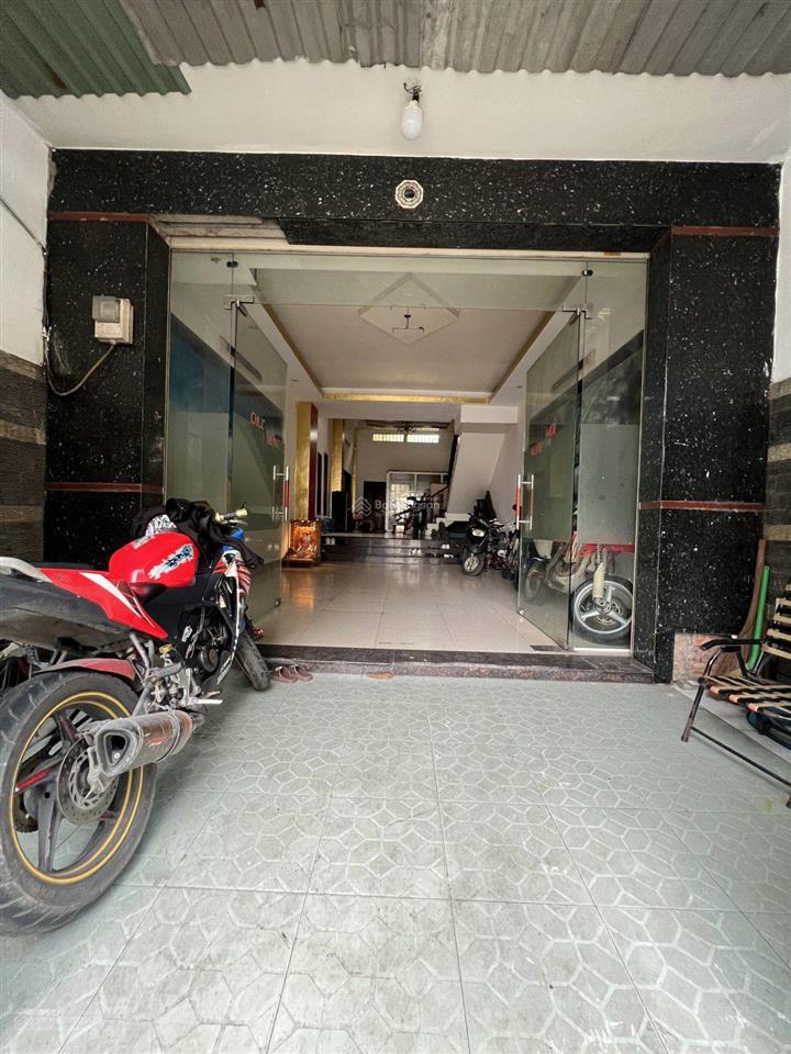 Chủ gấp bán mặt tiền khu tên lửa  khu vip tân tạo bình tân  5 tầng  100 m2 ngang 5m