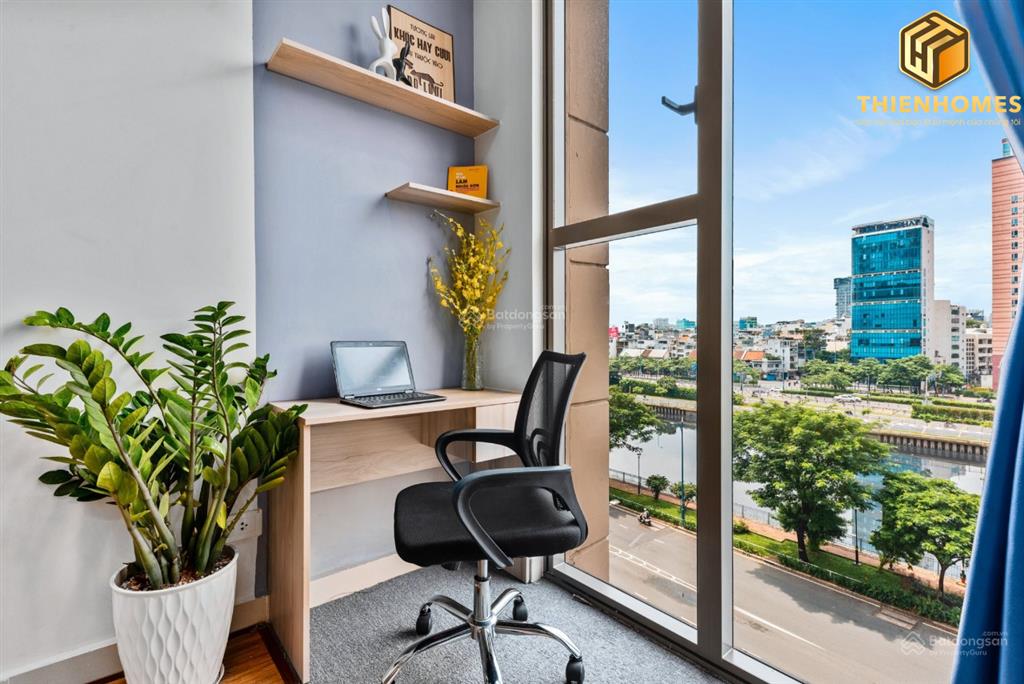 Hot! cho thuê căn studio tresor gần 30m2 tầng cao view đẹp giá cực tốt 12,5tr/tháng  0939 009 ***