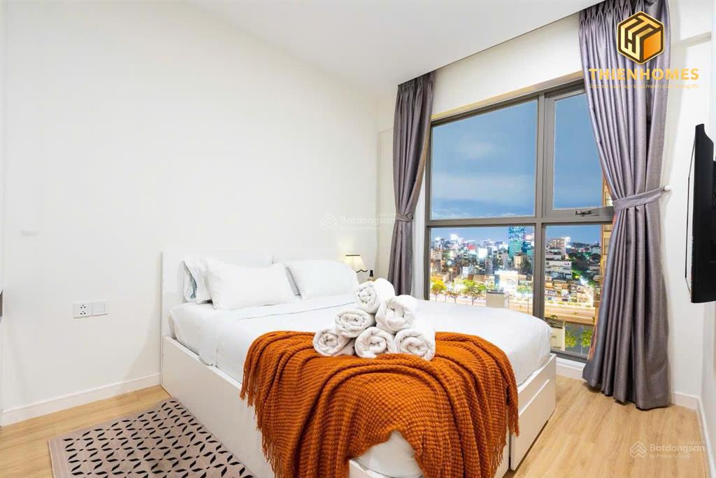 Cực hot! cho thuê căn góc millennium 3pn 3wc 105m2 view bitexco cực đẹp chỉ 29,9tr/th  0906 006 ***