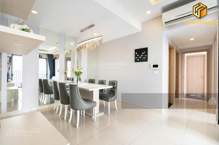 Muốn mua saigon royal giá tốt phải gọi 0931 785 *** studio/3tỷ69, 1+1pn/6tỷ09, 2pn/8.99tỷ, 3pn/18.8tỷ