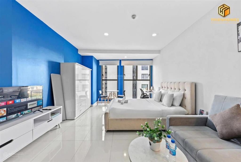 Chủ định cư cần bán gấp saigon royal officetel 30m2 tầng cao view thoáng chỉ 2,55 tỷ 0939 009 ***