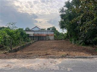 Đất mt 492 bùi thị điệt đi vào 50m diện tích tốt 240m2 em cần bán gấp giá ngộp
