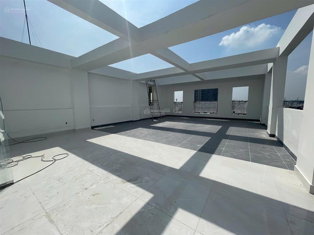 Cho thuê tòa nhà vip mặt tiền trương văn bang xây hầm 7 tầng phù hợp văn phòng chỉ 210 triệu/ tháng