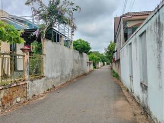 Cần bán gấp 1 lô duy nhất 110m2 thổ cư 100m giá full 1tỷ450 ở tân uyên sẵn sổ công chứng nhanh