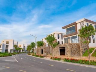 Cần bán biệt thự legacy hill 371m2 view suối, nhận nhà ngay