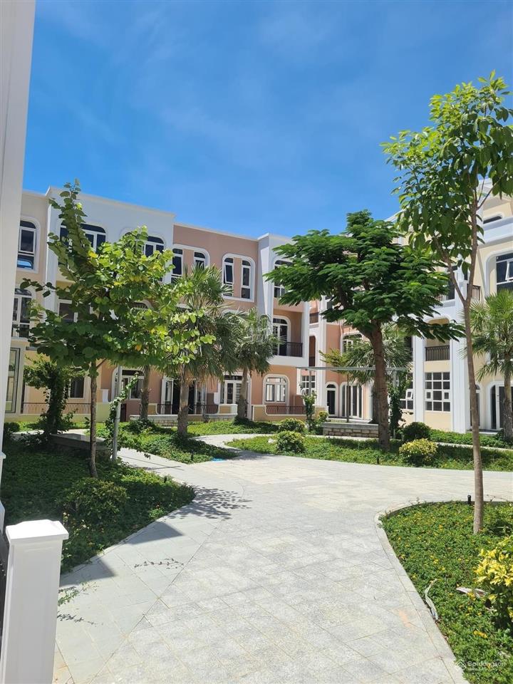 Bán nhanh biệt thự biển full nội thất nhận nhà ngay chỉ 8,5 tỷ