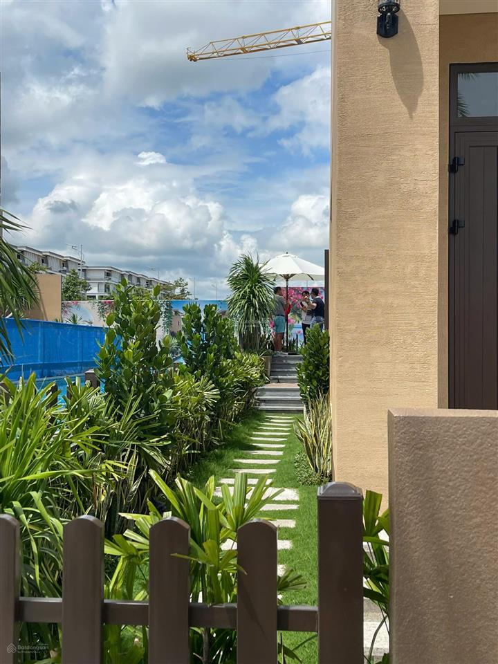 Bán nhanh biệt thự biển full nội thất nhận nhà ngay chỉ 8,5 tỷ