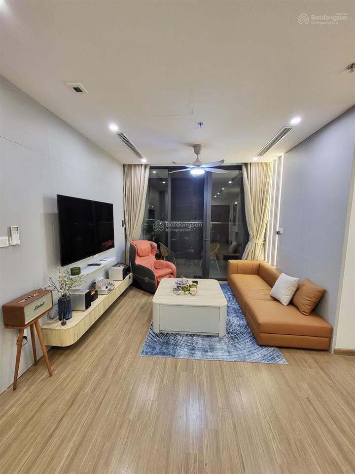 Chính chủ bán căn hộ vinhome skylake, dt 94m2, tk 3pn2vs, full nội thất giá 11,3 tỷ.