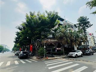 Bán nhà mặt phố căn góc 2 mặt tiền , 99 tỷ, 191m2, siêu hot