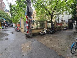 Em cần bán nhà 5 tầng vị trí đẹp, ôp tô 7 chỗ đỗ cửa, vừa ở vừa cho thuê cực đỉnh