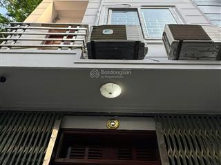 Hàng hiếm chỉ 6 tỷ sở hữu nhà 5 tầng chắc chắn full nội thất siêu nhiều tiện ích
