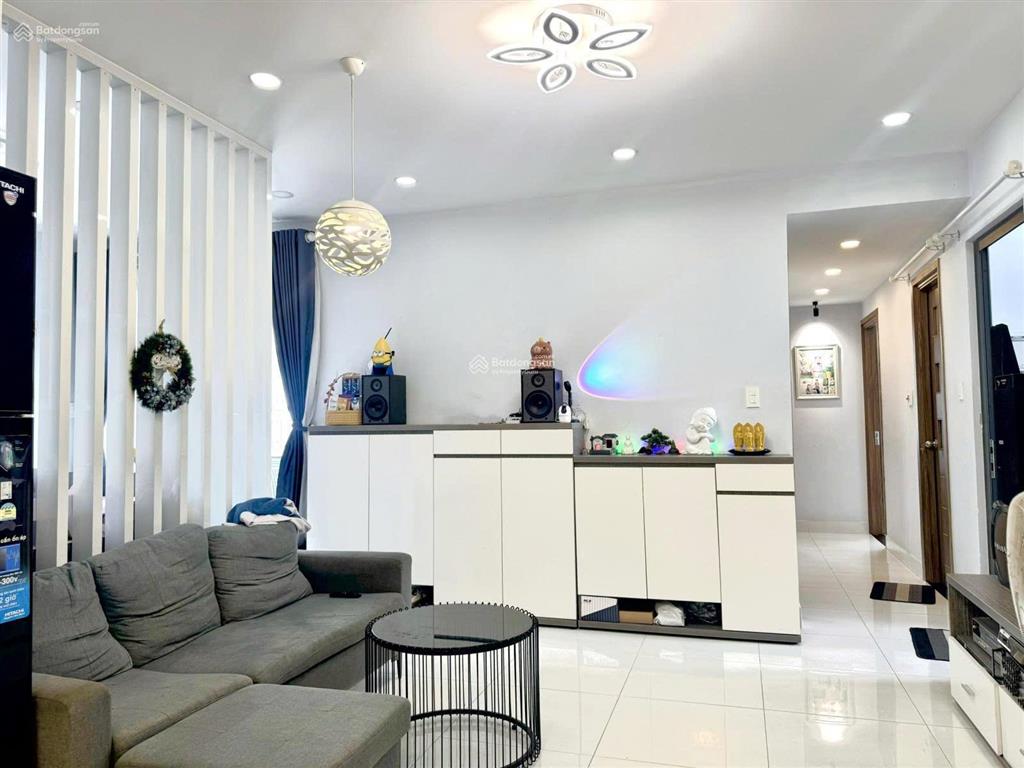 Gia đình cần bán căn hộ quang thái 65m², 2pn, 2wc nhà mới, dọn vào ở ngay giá bán 2.75 tỷ