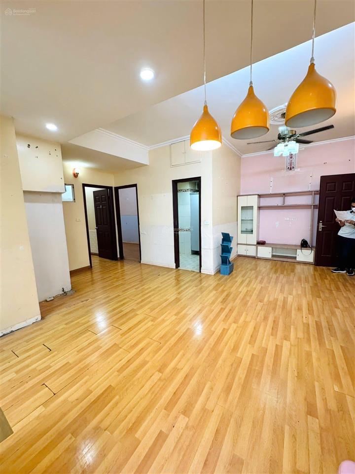 Chung cư khuất duy tiến 67m2, 4,6 tỷ, 3 ngủ, sổ đỏ