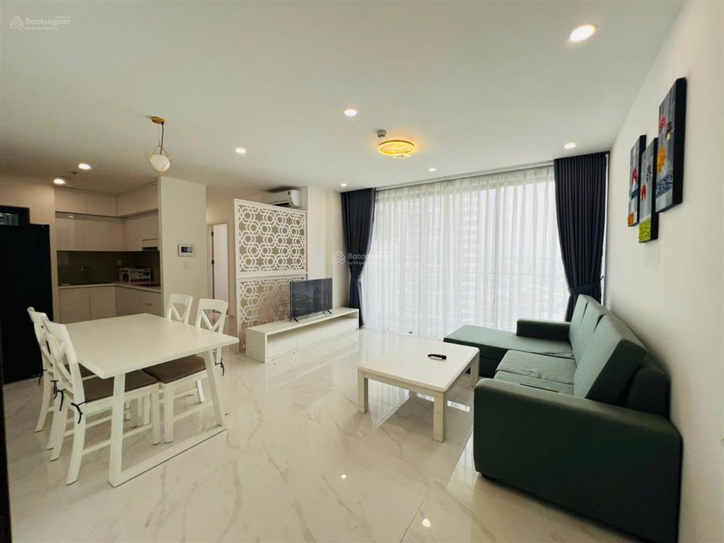 Chính chủ gửi bán căn 2pn 2wc tại căn hộ precia quận 2, 6 tỷ 72m2, sổ sẵn ngân hàng hỗ trợ vay 70%