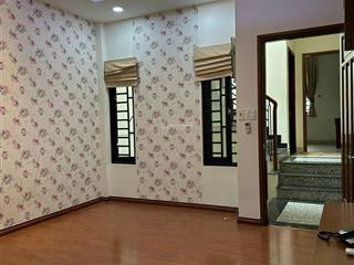 Bán nhà đường số nguyễn thị thập (sổ hồng 4x22m) trệt + 2 lầu, giá tốt