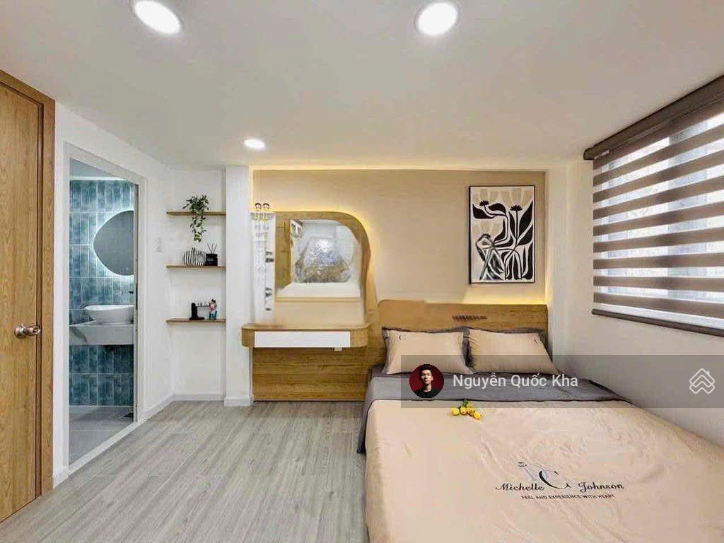 Bán nhà mới đẹp 4 tầng đường số 40, kdc tân quy đông, q7  giá 15 tỷ
