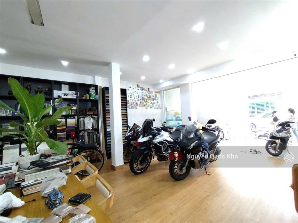 Bán nhà dt hiếm (5,5x16m) trệt 2 lầu đường số tân quy, giá 15,5 tỷ tl