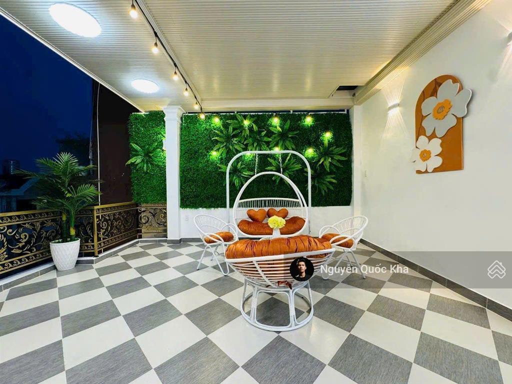 Nhà phố 3 lầu đường số tân quy  dt 4,5m x 13m giá 9,9 tỷ thương lượng