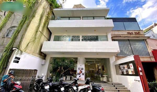 Mặt tiền ngay hai bà trưng, q3. (8.5x20m) 160m2 4 tầng, thang máy, nhà mới. hdt 150tr 34 tỷ