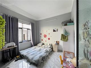 Chào bán nhà 3 tầng 3 mê kiên cố mặt tiền 6m, ngay phố biển du lịch đà nẵng