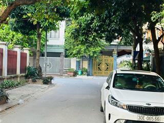 Siêu hot! xuân thủy, cầu giấylô góc kinh doanhphân lô ô tô đỗ tránh45m2 5 tầnggiá 18.9 tỷ.