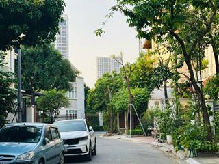 Duy nhất! khúc thừa dụ, cầu giấyngõ trước nhà 3mmột bước ra phốnhà 47 m2 6 tầnggiá 16.95 tỷ.