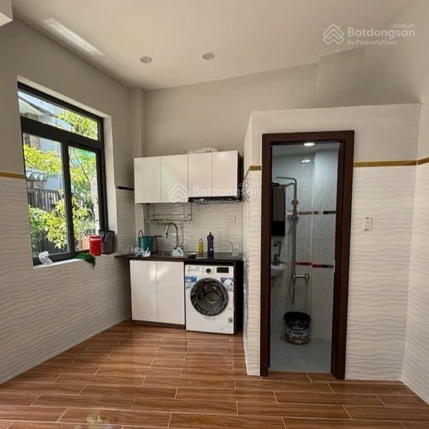 Bán chdv chuẩn gần mặt tiền hàn hải nguyên q11 thông, cho thuê full 57pn đủ nội thất, 400tr/năm