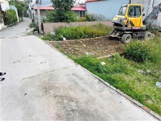 Bán đất chợ hương hưng đạo hp
diện tích  50,9m2 tuyến ii phương lung ngõ chợ oto ra vào thoải