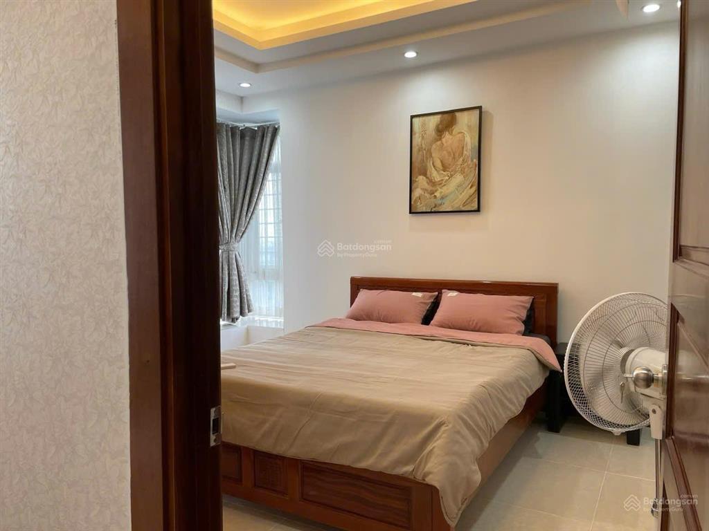 Cần tiền bán gấp căn góc sky3, 75m2, 2pn + 1 phòng mờ, 2wc, 5tỷ850, khu an ninh, đầy đủ tiện ích