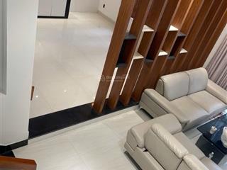 Biệt thự 3 tầng hiếm , đường dương bá trạce  lõi trung tâm hải châu, dòng tiền 45 tr/th