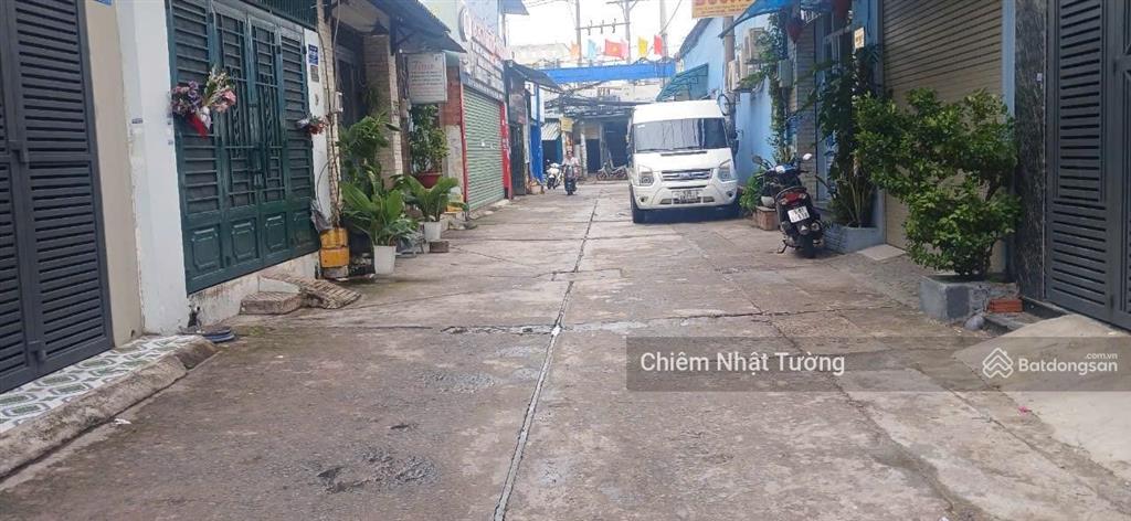 Nhà bán hẻm 7m thông,4 tầng btct, mới ken vào ở ngay, 4mx 12m, hl2, nhỉnh 5ty