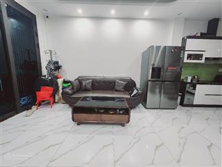 Bán nhà khu vực hồ tùng mậu,dân trí tuyệt vời,30m2, 7,5 tỷ