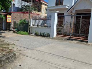 Bán đất Phú Minh Sóc Sơn gần 100m2 chỉ nhỉnh 2 tỷ, đất nở hậu, gần trường tiểu học