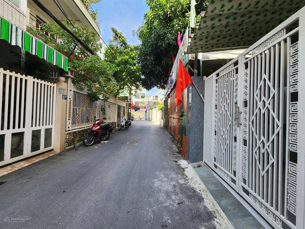 Nhà kiệt ô tô trưng nhị, vị trí đẹp