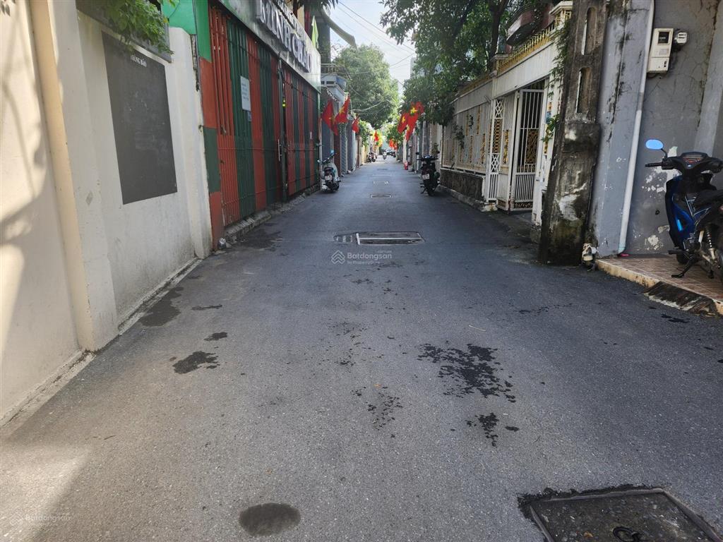 Nhà kiệt ô tô trưng nhị, vị trí đẹp
