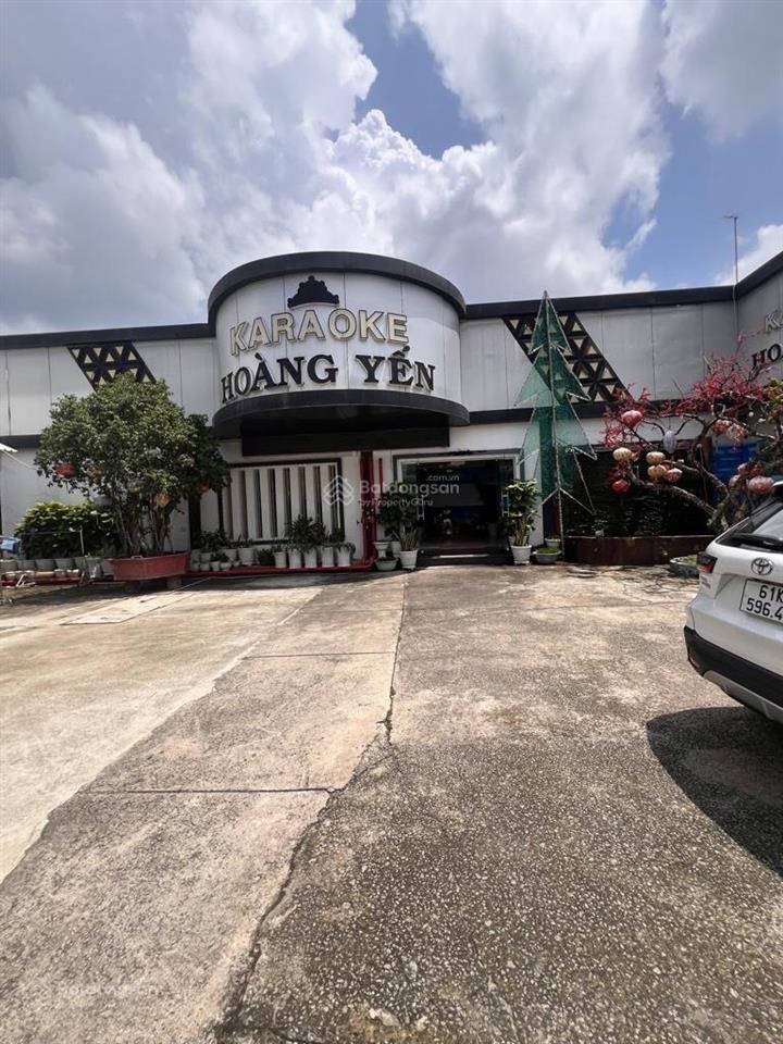 Bán nhà đất có 16 phòng karaoke, trần quang diệu, dĩ an, hcm, 35x50m, 1750m2, 300 tr/th, 23 tỷ