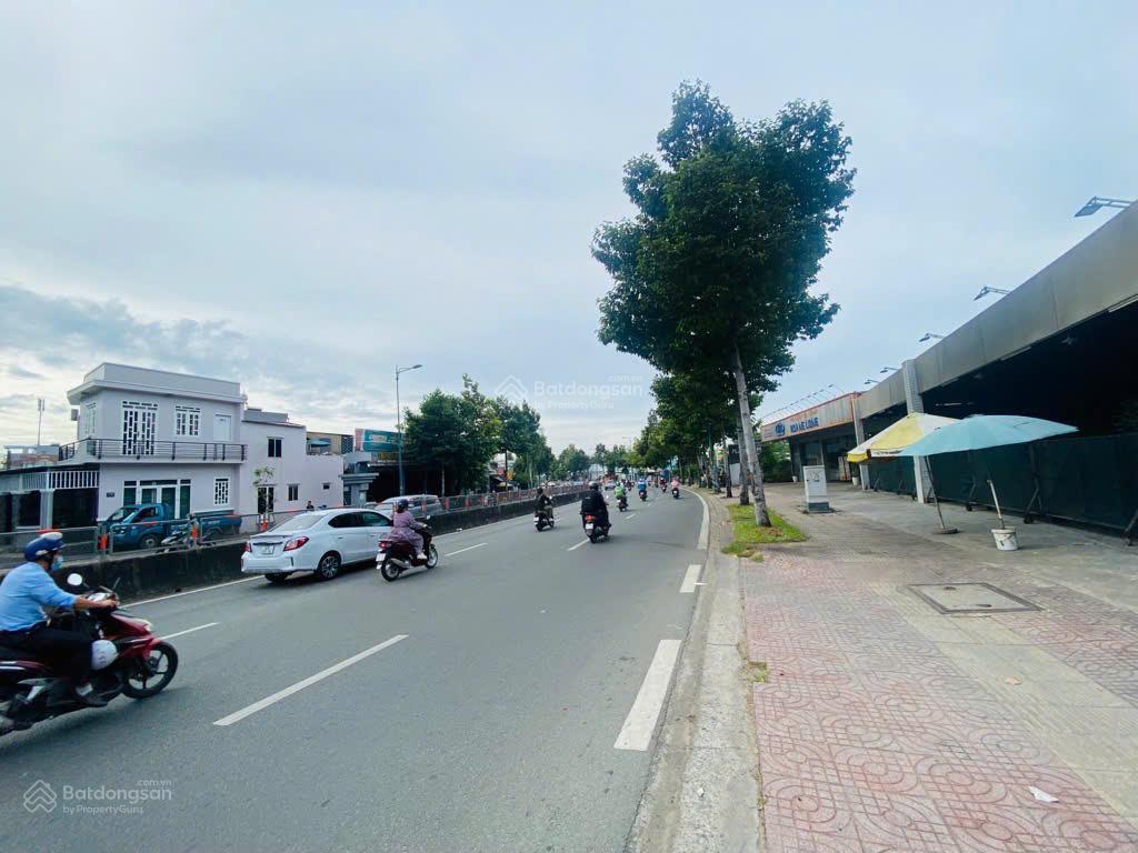 Bán đất mặt tiền phạm văn đồng, 1.750m² (30x58m) phường linh tây, thủ đức, 150 tỷ