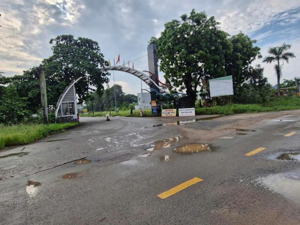 Bán đất 11.936m² (90m x 133m) mặt tiền tam đa  trường thạnh, quận 9  giá chỉ 7,5 triệu đồng/m2