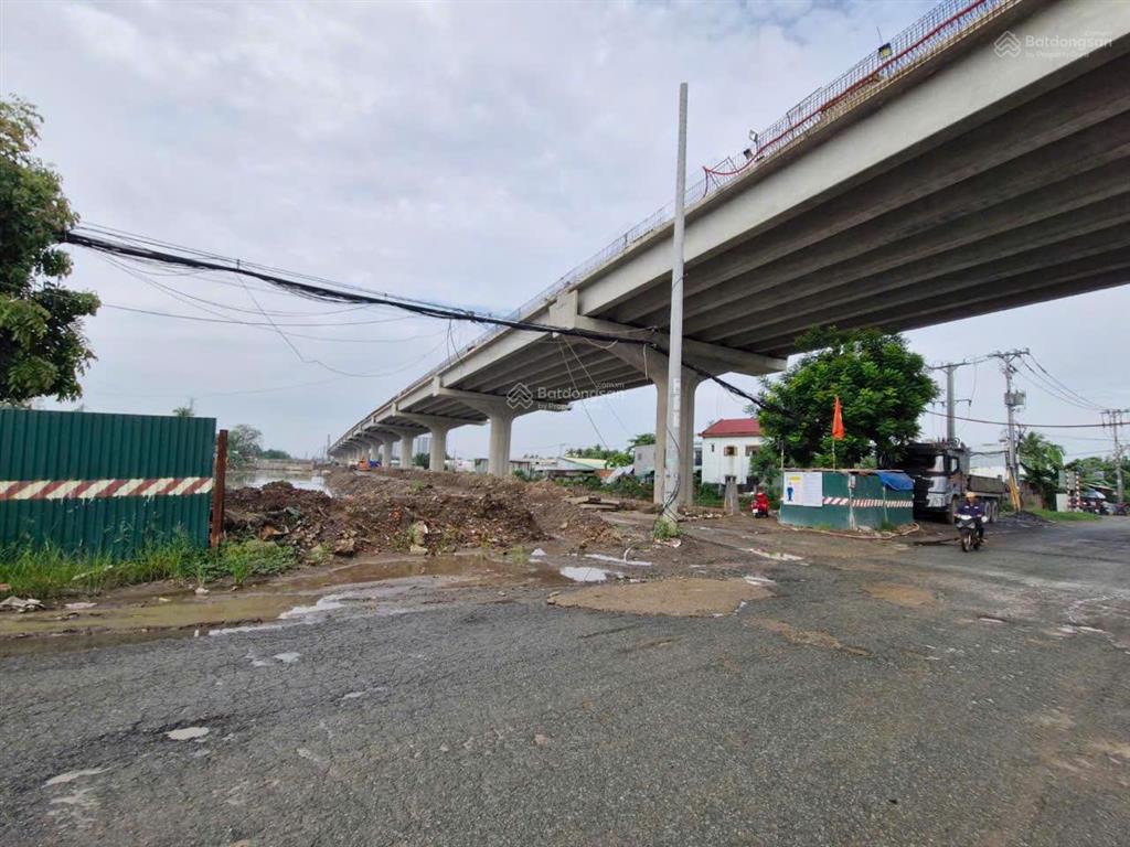 Bán đất 11.936m² (90m x 133m) mặt tiền tam đa  trường thạnh, quận 9  giá chỉ 7,5 triệu đồng/m2