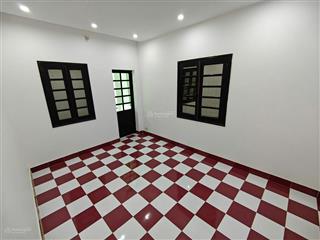 Cho thuê nhà riêng cực rộng, mặt tiền 7m, trung tâm cầu giấy. số 102/ngõ 381 nguyễn khang cầu giấy