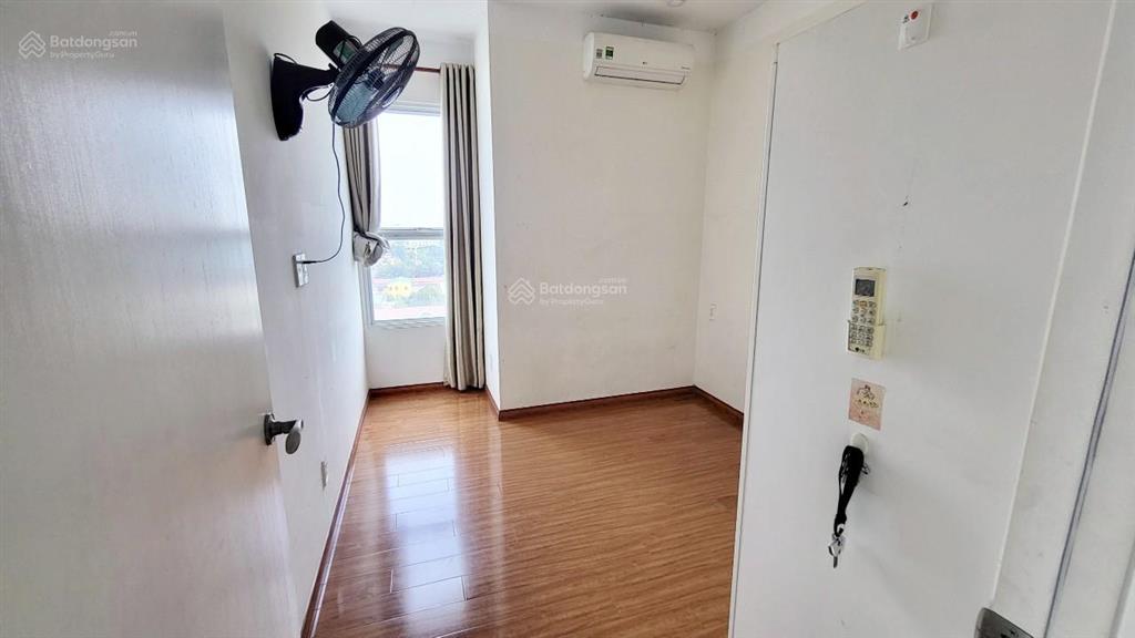 Gia đình cần bán căn hộ 590 cmt8 60m², 2pn, 1wc nhà mới, dọn vào ở ngay giá 3 tỷ